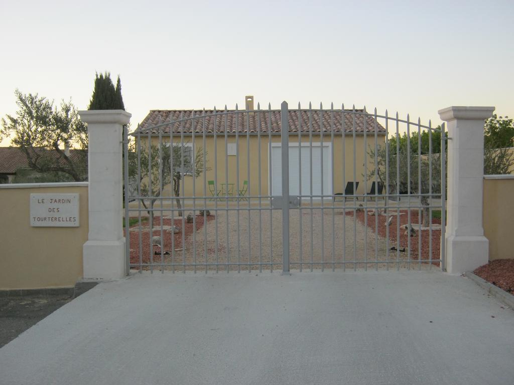 Le Jardin Des Tourterelles Villa Robion en Luberon Eksteriør bilde